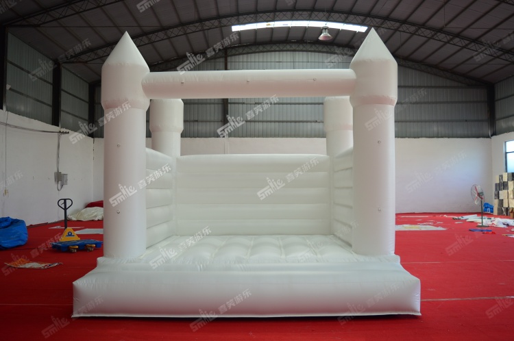 YKB025 White Wedding Bouncy Castle