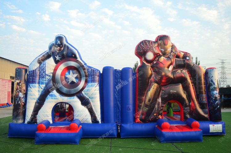 YKB038 Marvel Bouncy Castle