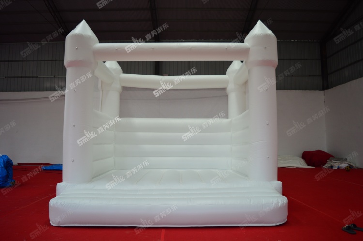 YKB067 White Wedding Bouncy Castle