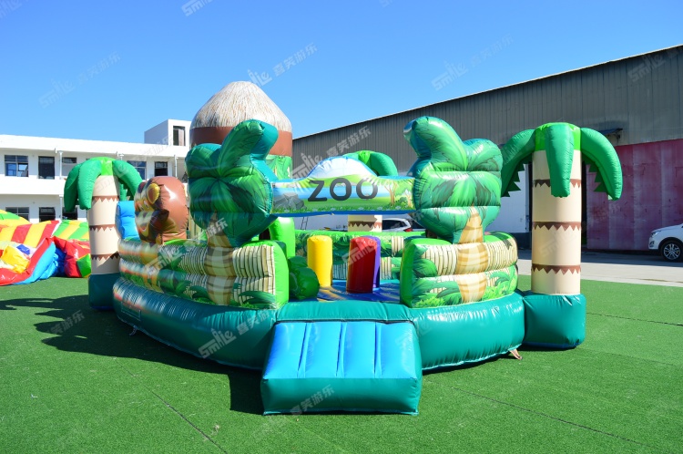 YKB088 Animal Bouncy Castle