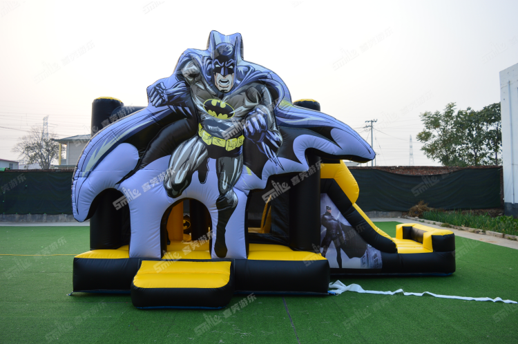 YKC171 Batman Inflatable Combo