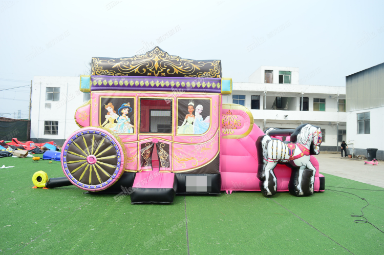 YKC174 Princess Carriage Bouncy Combo