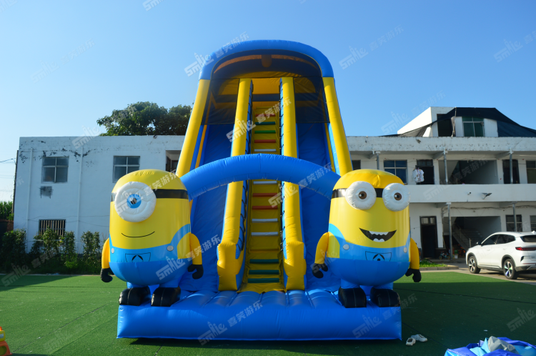 YKH001 Minions Inflatable Slide