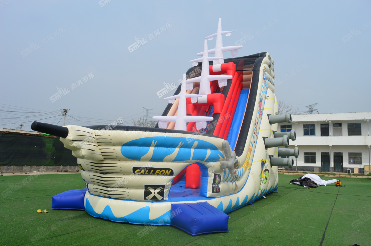 YKH022 Pirate Ship Inflatable Slide