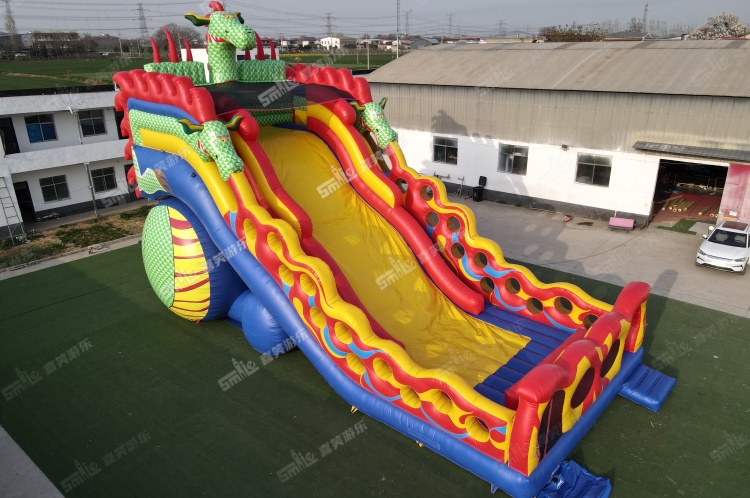 YKH023 Dragon Inflatable Slide