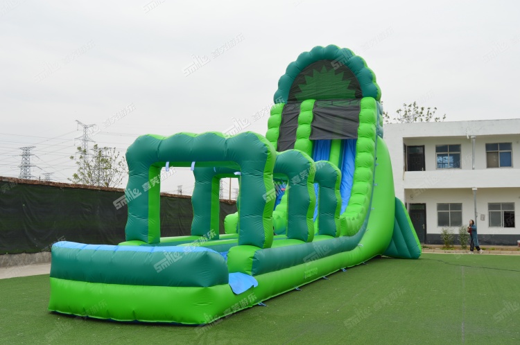 YKW041 Giant Green Water Slide Inflatable