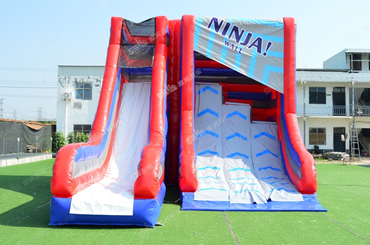 YKG148 Inflatable Ninja Wall