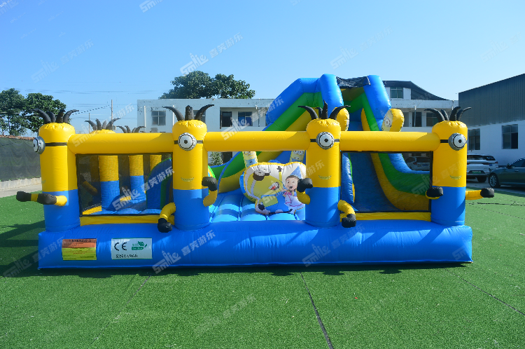 YKF006 Minions Inflatable Playground