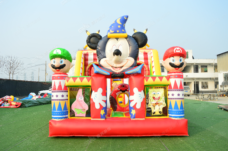 YKF024 Cartoon Inflatable Fun City