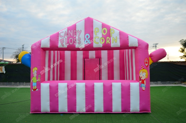 YKT023 Inflatable Candy House Booth